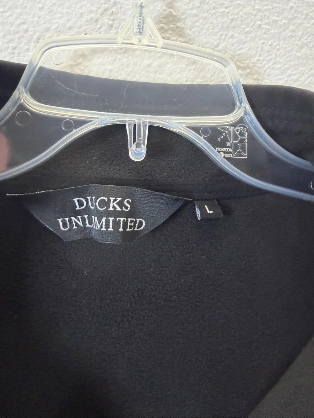 Ducks Unlimited Men's Black Performance Softshell Jacket